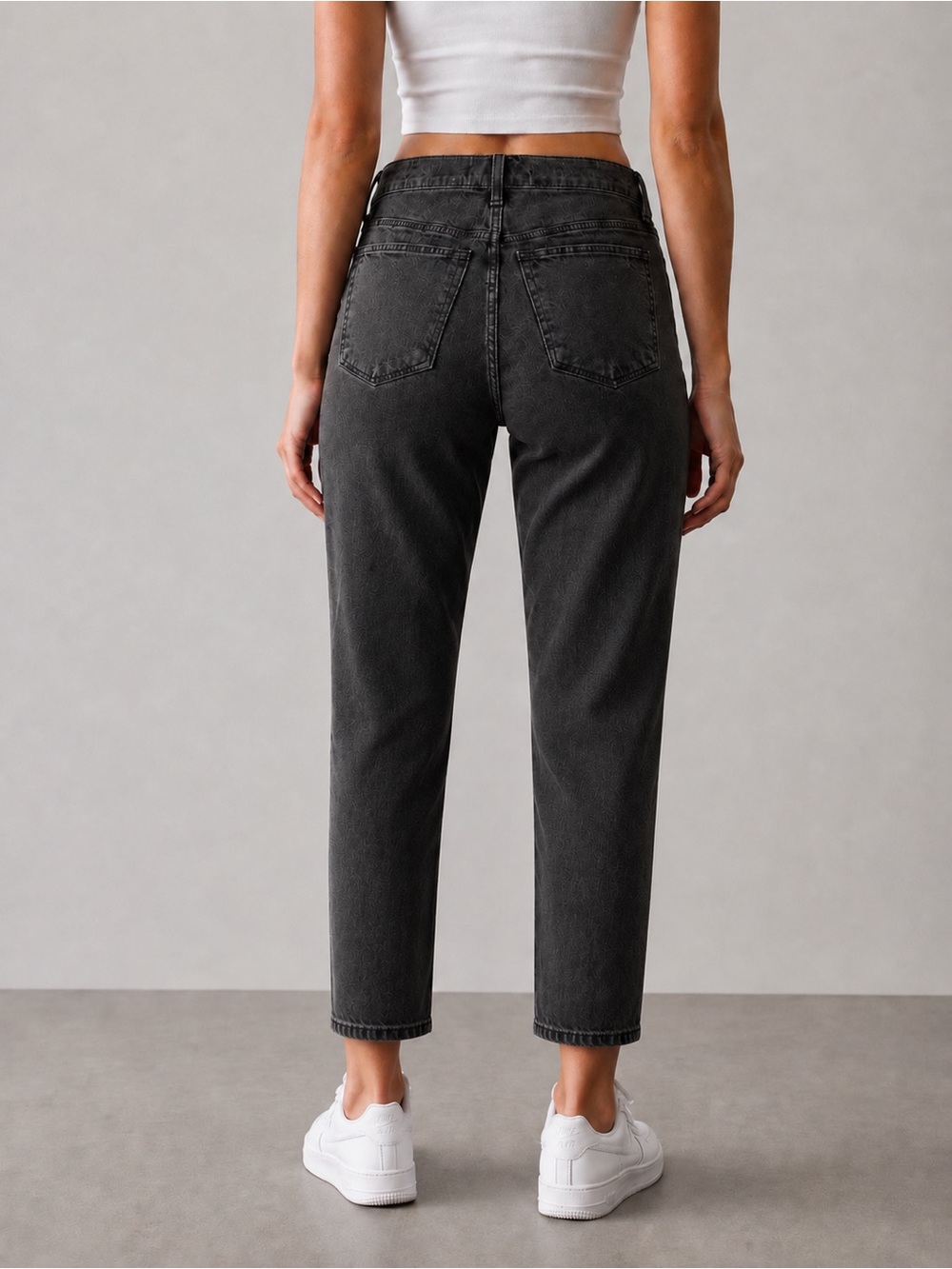 Joe's The Lara Mid-Rise Cigarette Straight-Leg Ankle Jeans - Faded Black - Picture 2 of 9